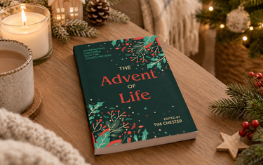 Seasonal Devotional Journeys: Faithful Reflections for Every Season