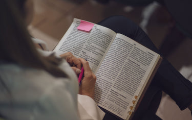 How to Memorise Scripture (and Keep It in Your Heart)